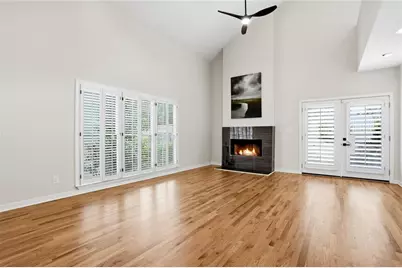 10210 Kinross Road, Roswell, GA 30076 - Photo 7
