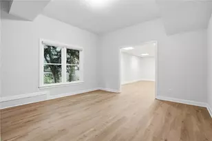 10210 Kinross Rd, Roswell, GA 30076 - Photo 25