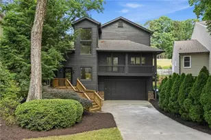 10210 Kinross Rd, Roswell, GA 30076 - Photo 1