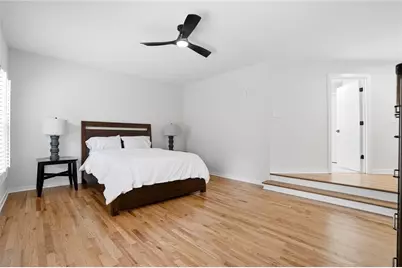 10210 Kinross Road, Roswell, GA 30076 - Photo 15