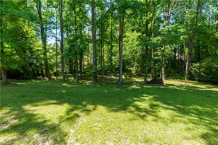 5637 Pinedale Cir, Buford, GA 30518 - Photo 41