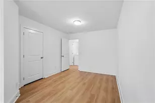 6405 Shalks Xing Dr, Lithonia, GA 30058 - Photo 21