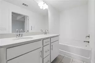 6405 Shalks Xing Dr, Lithonia, GA 30058 - Photo 15