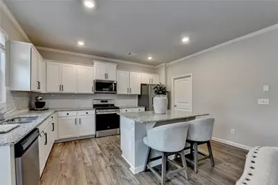 6817 Scarlet Oak Way, Flowery Branch, GA 30542 - Photo 19