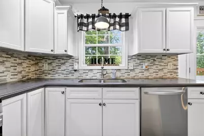 2013 Forsyth Park Lane, Hoschton, GA 30548 - Photo 15