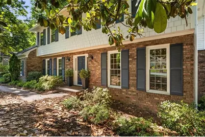 1820 Branch Valley Drive, Roswell, GA 30076 - Photo 3
