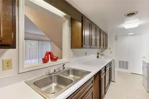 6 NW Fairway Dr NW, Kennesaw, GA 30144 - Photo 3