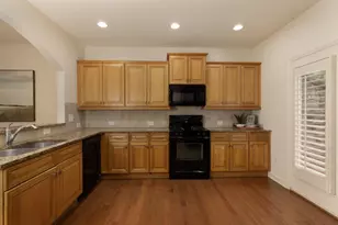 7280 Glisten Ave, Atlanta, GA 30328 - Photo 7