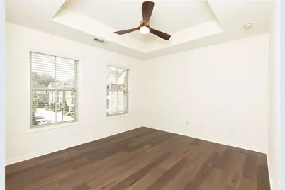 7280 Glisten Avenue, Atlanta, GA 30328 - Photo 19