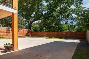 1927 Memorial Dr SE, Atlanta, GA 30317 - Photo 37