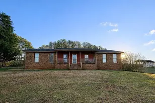 781 Thomas St, Roopville, GA 30170 - Photo 1