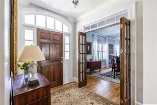 429 Valley Brook Dr NE, Atlanta, GA 30342 - Photo 9