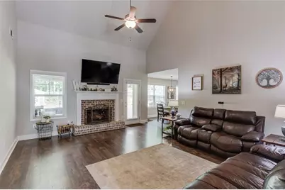 242 Lokeys Circle, Bethlehem, GA 30620 - Photo 9
