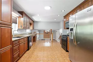 2201 Colonial Oak Way, Stone Mountain, GA 30087 - Photo 11