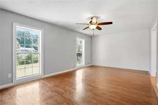 2201 Colonial Oak Way, Stone Mountain, GA 30087 - Photo 7