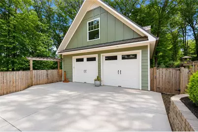 664 Etowah Drive NE, Marietta, GA 30060 - Photo 39