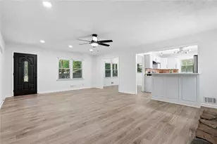 408 Riverlake Ct, Woodstock, GA 30188 - Photo 5