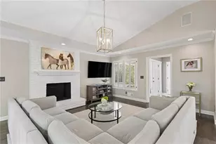 4428 E Kings Point Cir, Atlanta, GA 30338 - Photo 3