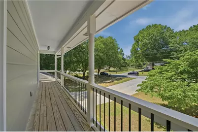 2526 Ashworth Lake Road, Snellville, GA 30078 - Photo 11