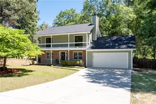 2526 Ashworth Lake Rd, Snellville, GA 30078 - Photo 1