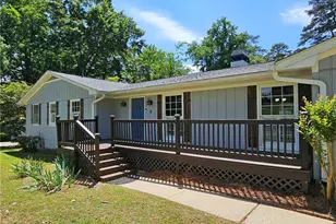 260 E Valley Dr, Marietta, GA 30068 - Photo 3