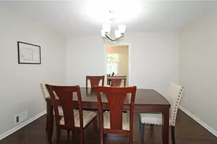 260 E Valley Dr, Marietta, GA 30068 - Photo 7