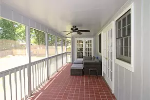 260 E Valley Dr, Marietta, GA 30068 - Photo 33