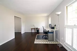 260 E Valley Dr, Marietta, GA 30068 - Photo 5
