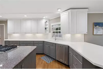 3265 Henderson Creek Road, Atlanta, GA 30341 - Photo 15