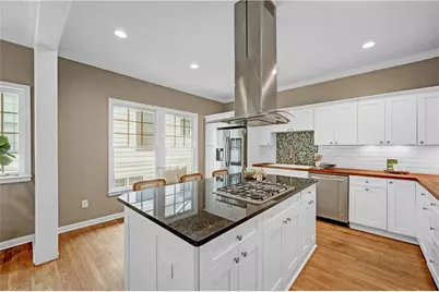 895 Charles Allen Drive NE, Atlanta, GA 30308 - Photo 11