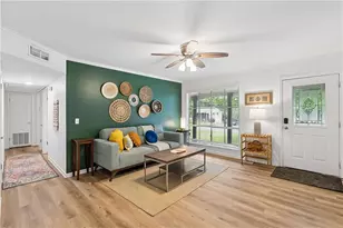 2530 Rolling View Dr SE, Smyrna, GA 30080 - Photo 5