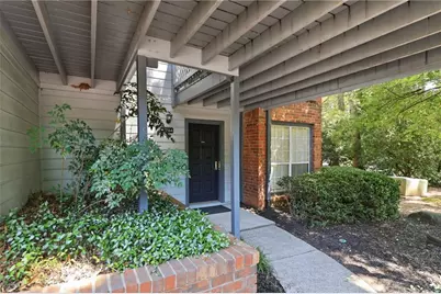 1364 Weatherstone Way NE, Atlanta, GA 30324 - Photo 3