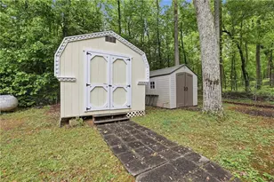 155 Deerfield Cir, Mount Airy, GA 30563 - Photo 29