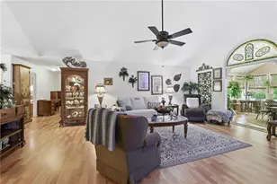 155 Deerfield Cir, Mount Airy, GA 30563 - Photo 5