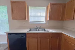 7112 Brecken Pl, Lithonia, GA 30058 - Photo 11