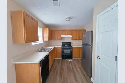 7112 Brecken Place, Lithonia, GA 30058 - Photo 9