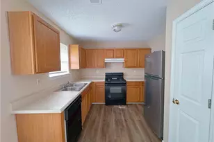 7112 Brecken Pl, Lithonia, GA 30058 - Photo 9