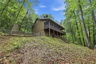 15 Mississippi Ln, Tiger, GA 30576 - Photo 1