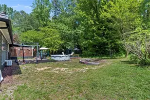 1825 Hannah Pl, Powder Springs, GA 30127 - Photo 25