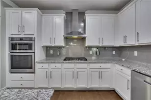 108 Madison St, Canton, GA 30115 - Photo 9