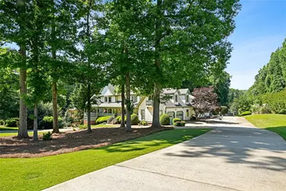5102 Chastleton Drive, Stone Mountain, GA 30087 - Photo 5