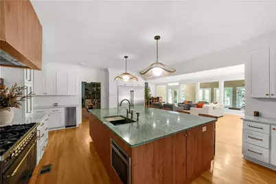 5102 Chastleton Drive, Stone Mountain, GA 30087 - Photo 19