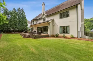 425 Laurel Chase Ct, Sandy Springs, GA 30327 - Photo 29