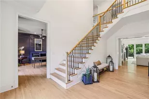 425 Laurel Chase Ct, Sandy Springs, GA 30327 - Photo 23