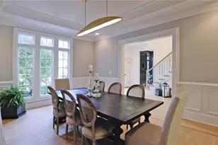 425 Laurel Chase Ct, Sandy Springs, GA 30327 - Photo 15