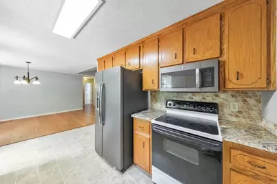 623 Peachtree Drive SE, White, GA 30184 - Photo 11