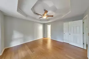 623 Peachtree Dr SE, White, GA 30184 - Photo 15