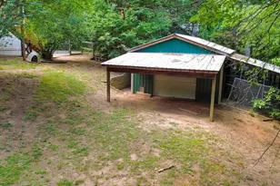 623 Peachtree Dr SE, White, GA 30184 - Photo 33