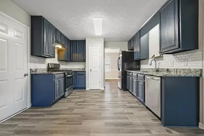 1012 Atherton Lane, Woodstock, GA 30189 - Photo 15