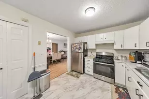 4135 Lake Mist Dr NW, Kennesaw, GA 30144 - Photo 7
